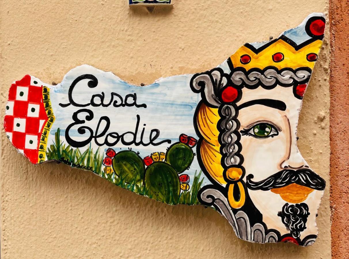 Casa Elodie タオルミーナ エクステリア 写真